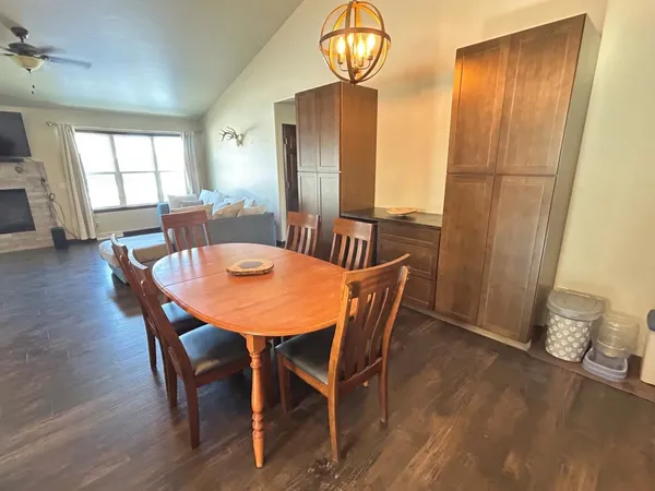 $430,000 | 432 South Country Lane, Fond du Lac, WI 54935