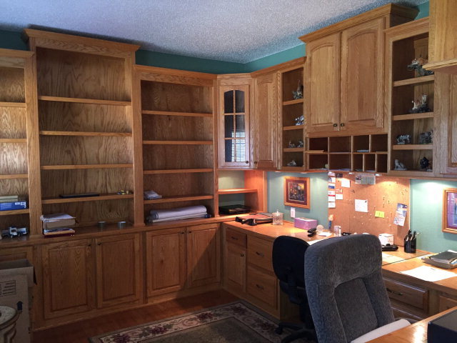 4433 Johnstonville Road Forsyth, GA 31029 - Photo 8 of 37 a room with furniture a lamp and a window