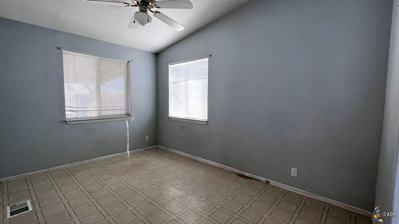 608 West Worthington Road Imperial, CA 92251 - Photo 7 of 14 Gallery Image 7