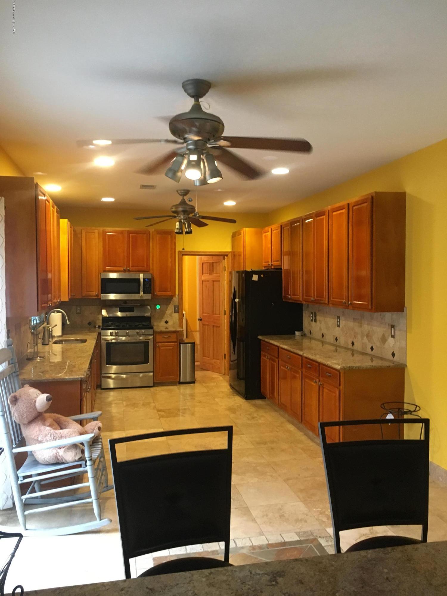 2094 MacKenzie Road Toms River, NJ 08755 - Photo 5 of 33 IMG_1422