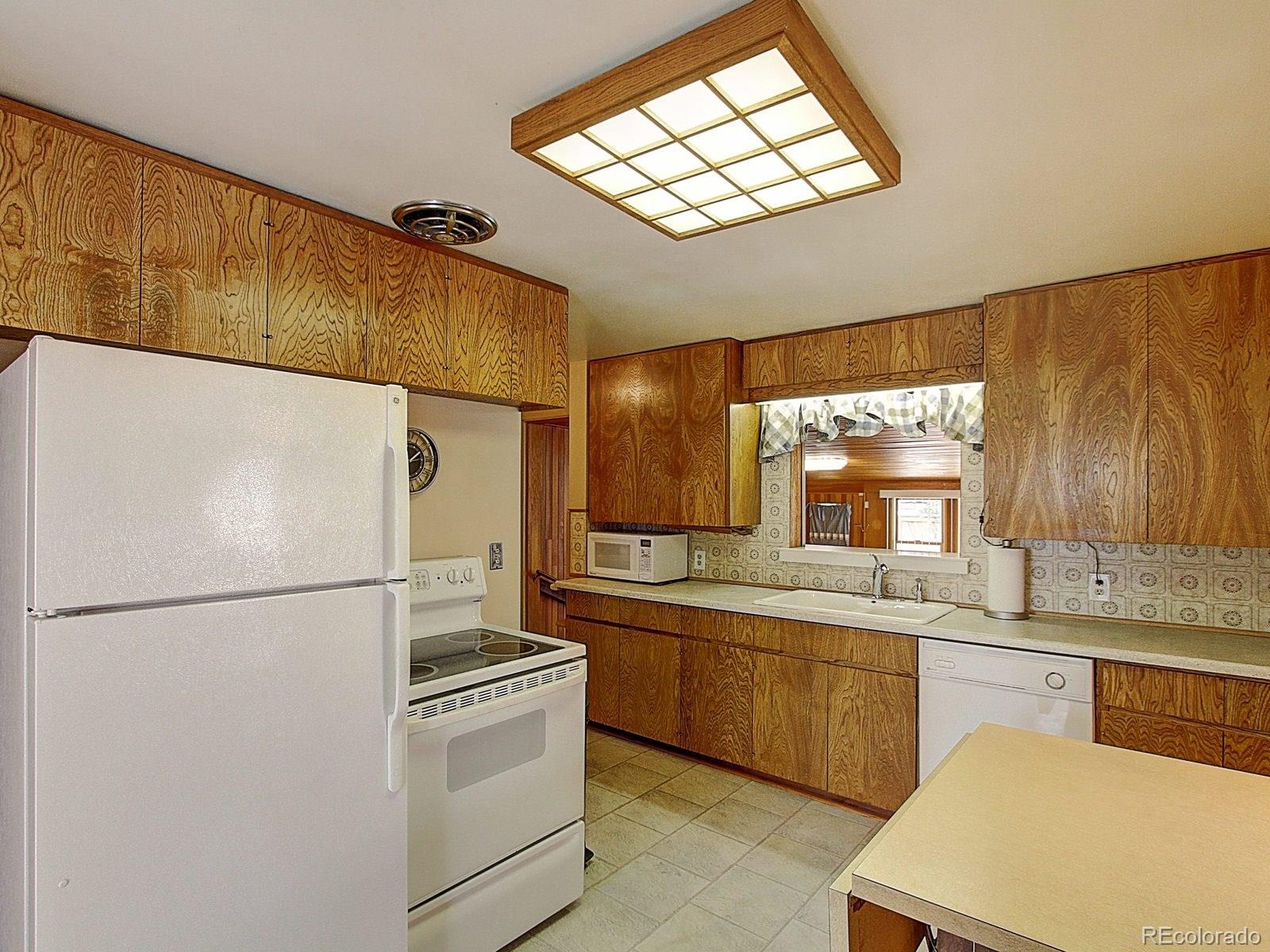 4460 Yarrow Street Wheat Ridge, CO 80033 - Photo 4 of 8 Gallery Image 4