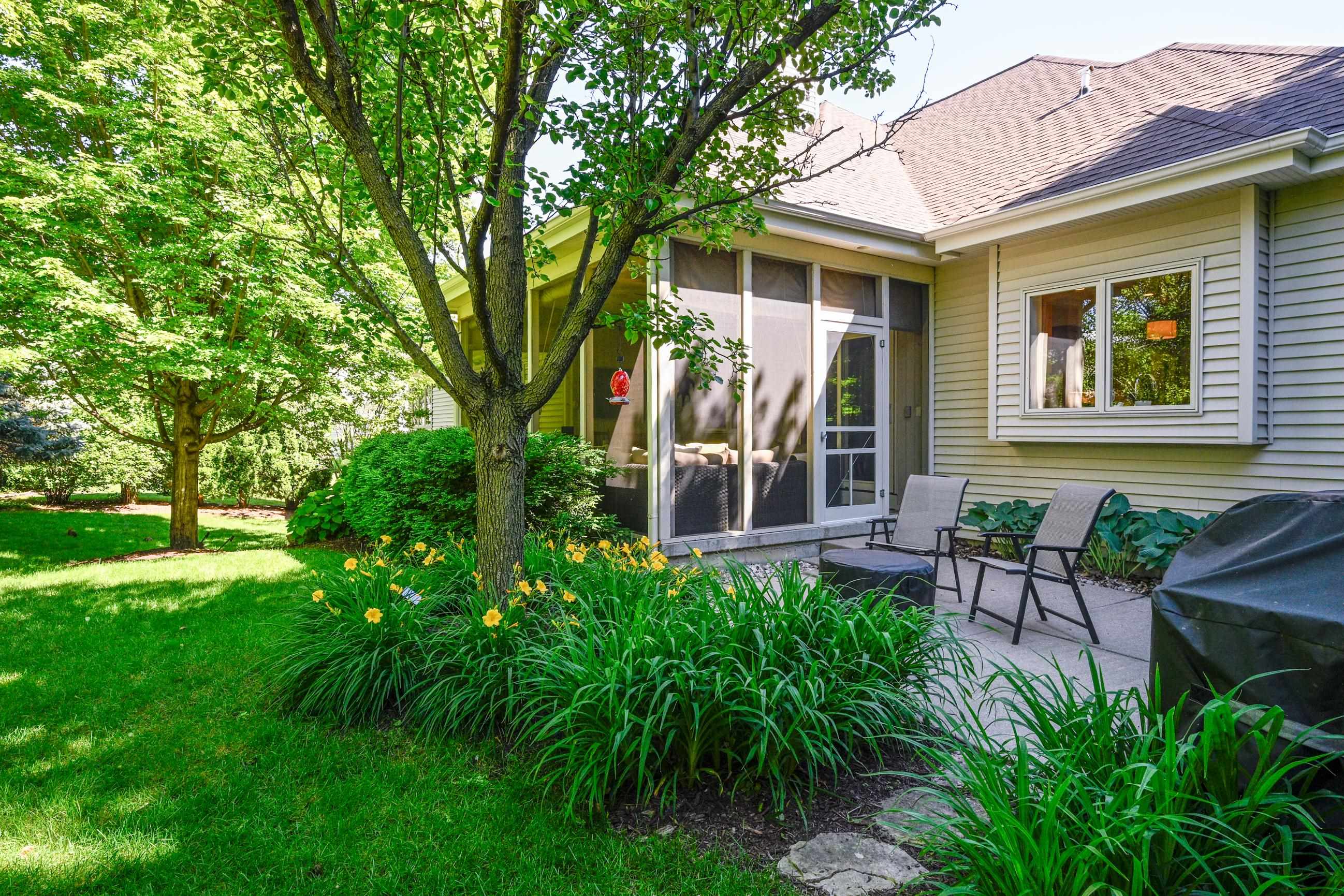 817 Hidden Cave Road Madison, WI 53717 - Photo 7 of 24