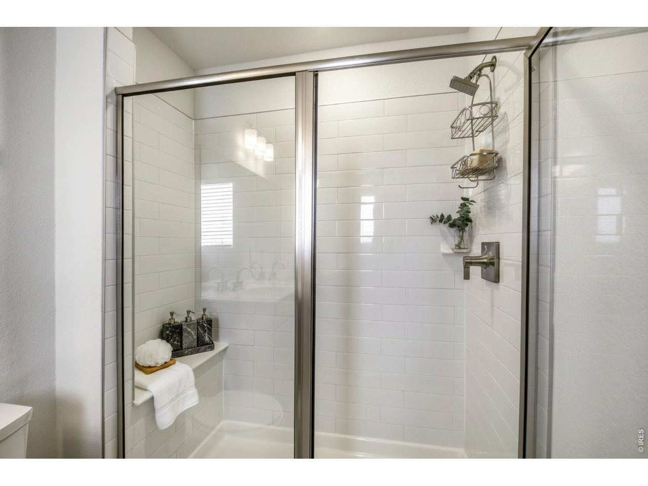 2373 East Suniga Road Fort Collins, CO 80524 - Photo 12 of 29 Primary shower