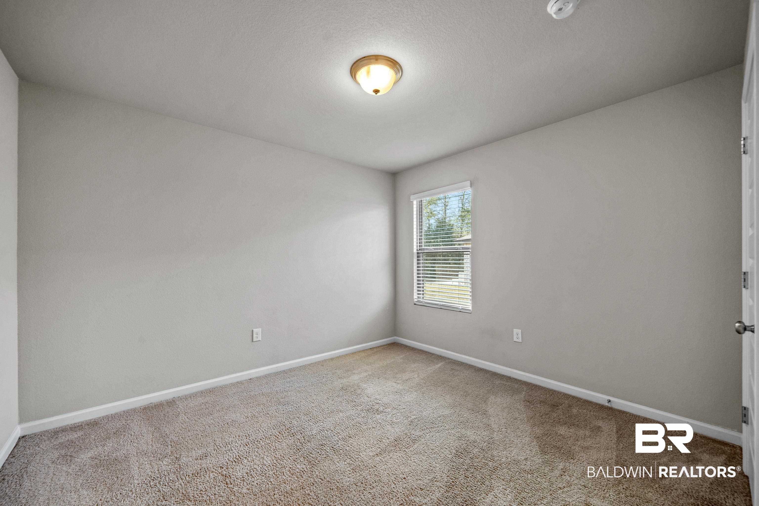 1398 Majesty Loop Foley, AL 36535 - Photo 20 of 27