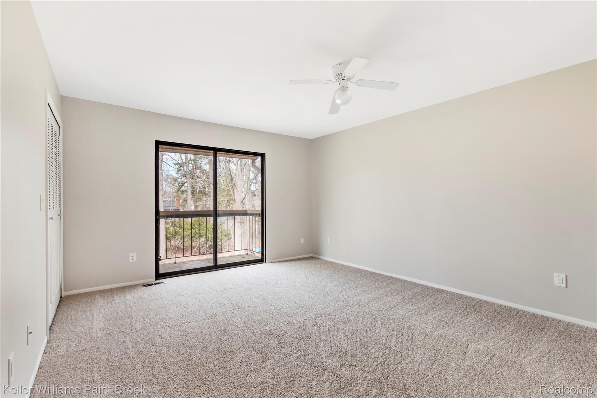 23183 Farmington Road Farmington, MI 48336 - Photo 14 of 24 14.jpg