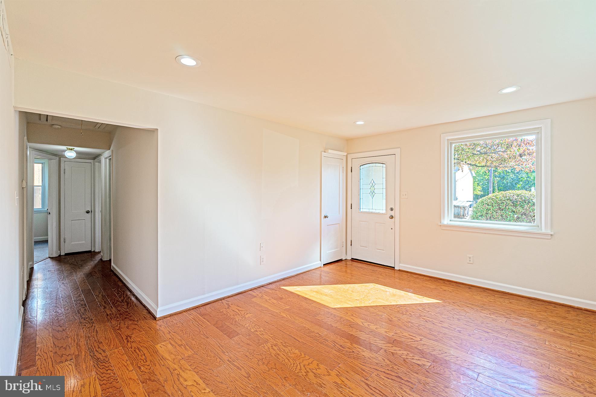 6936 Oak Ridge Road Falls Church, VA 22042 - Photo 5 of 30 Gallery Image 5