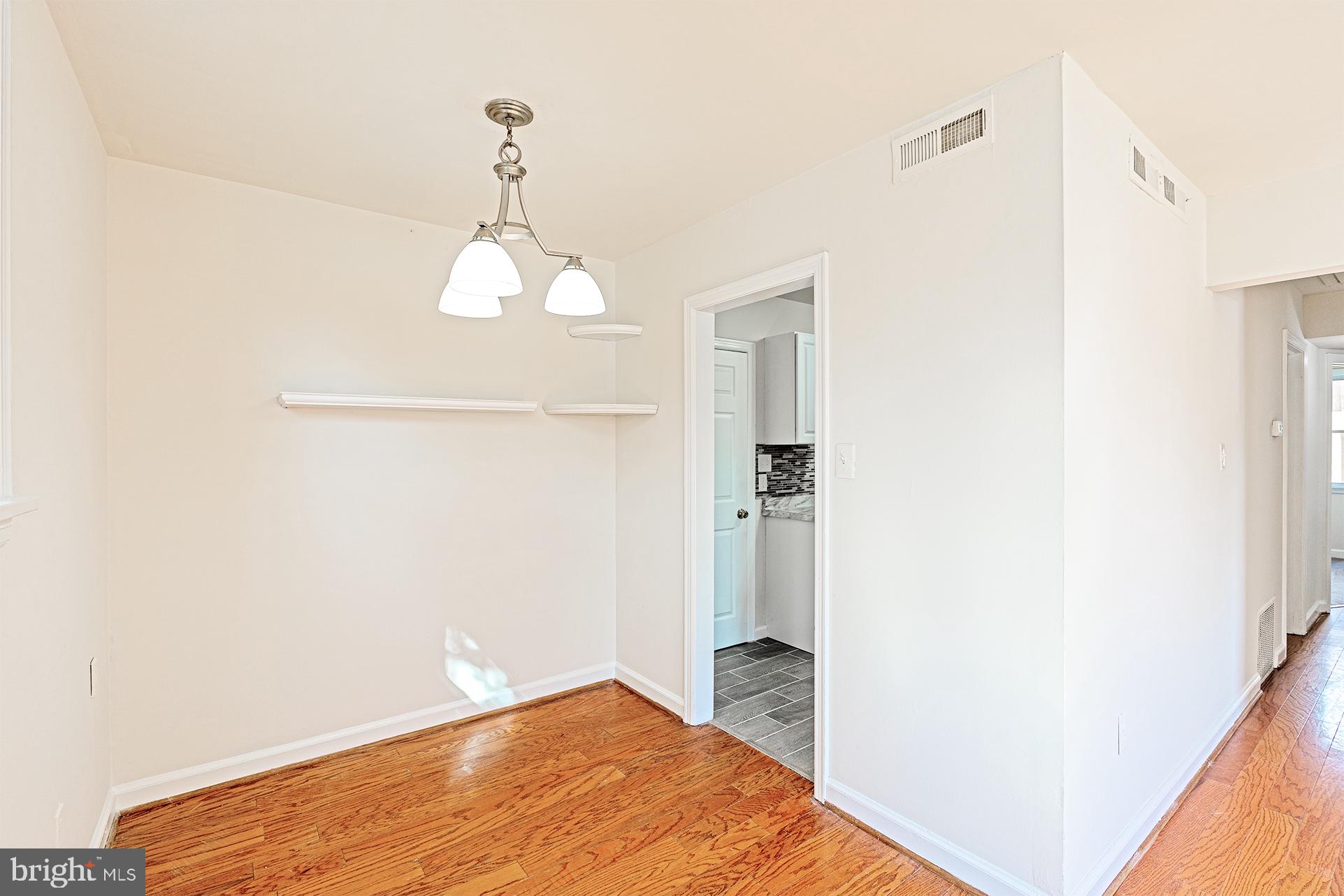 6936 Oak Ridge Road Falls Church, VA 22042 - Photo 6 of 30 Gallery Image 6