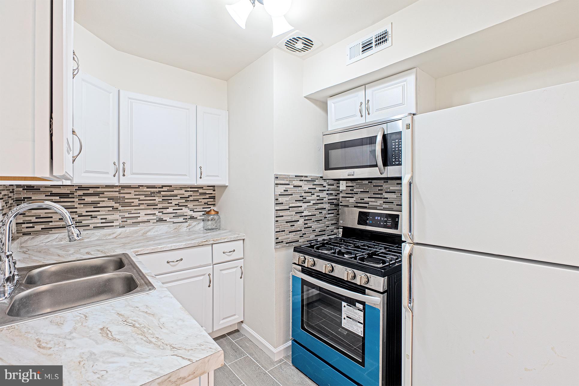 6936 Oak Ridge Road Falls Church, VA 22042 - Photo 10 of 30 Gallery Image 10