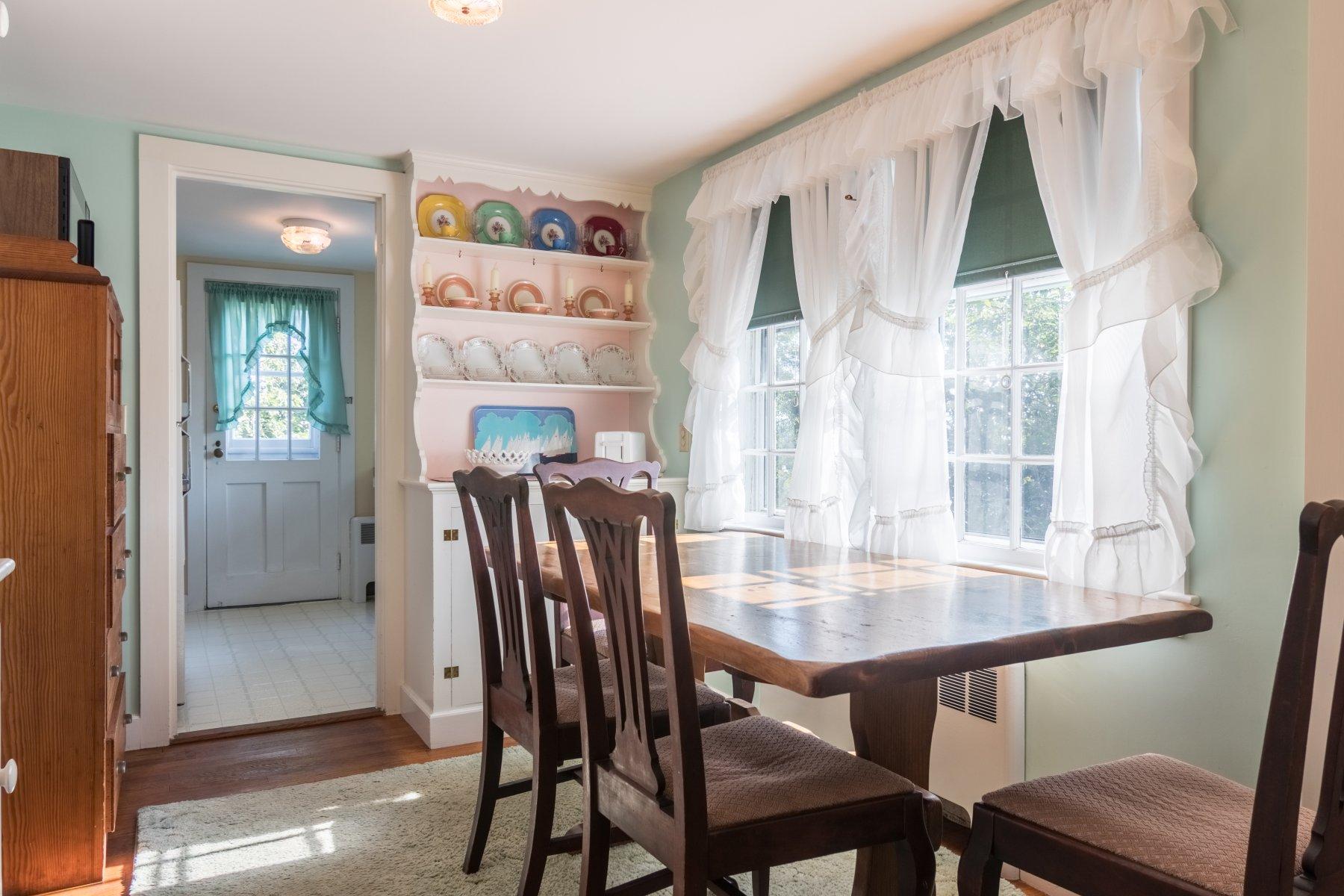 789 Fox Hill Road Chatham, MA 02633 - Photo 32 of 43 DINING AREA