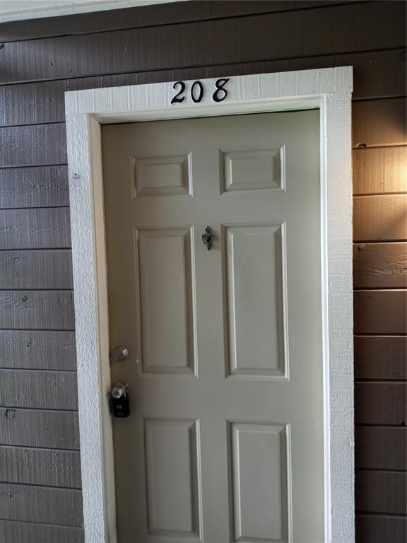 216 Afton Square, Unit 208 Altamonte Springs, FL 32714 - Photo 2 of 19 a view of a door