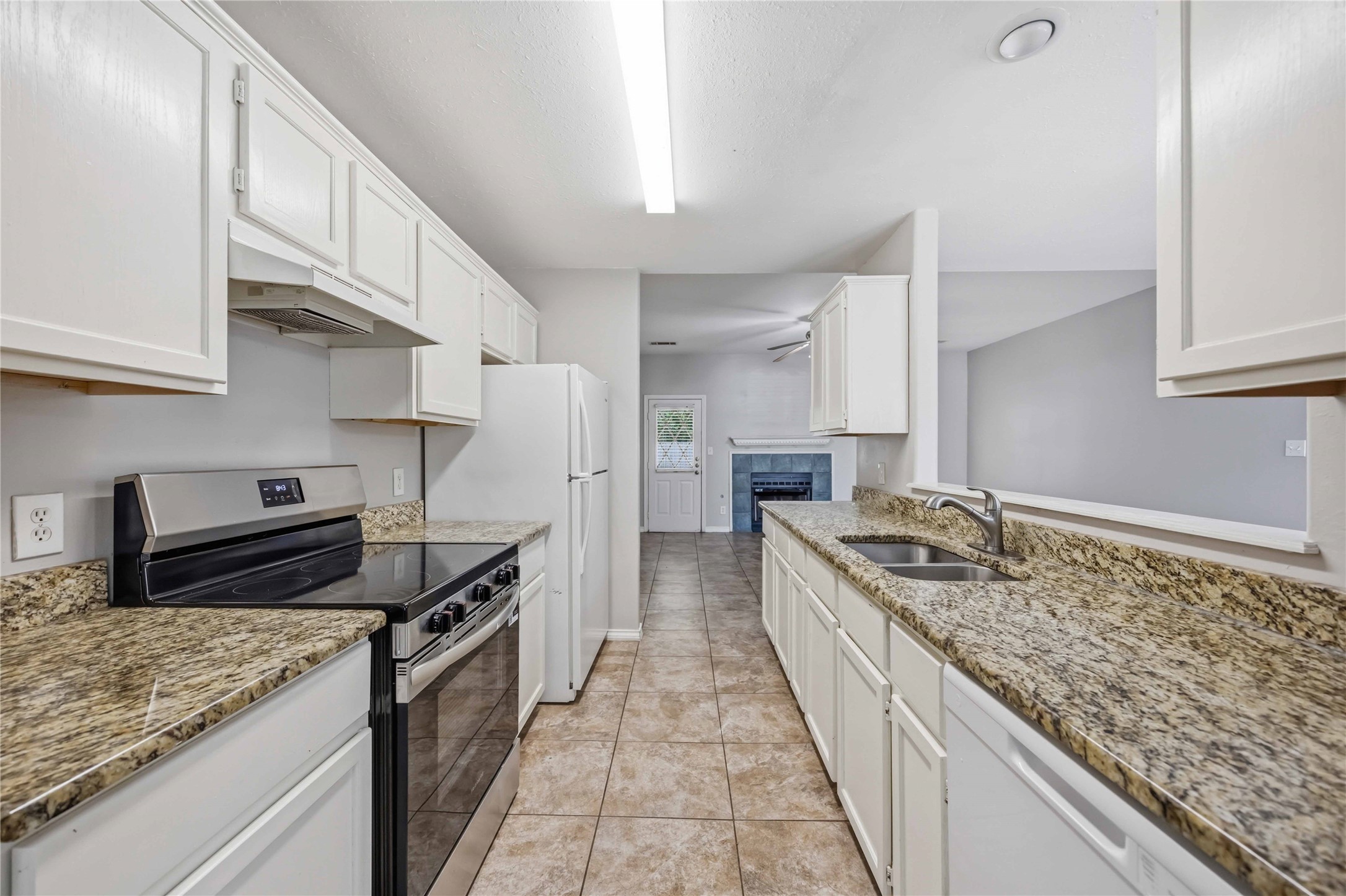 23619 Summer Pine Drive Spring, TX 77373 - Photo 7 of 25