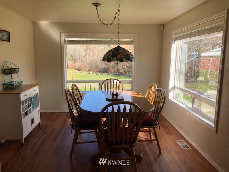 570 West Fredson Road Shelton, WA 98584 - Photo 12 of 40 Gallery Image 12