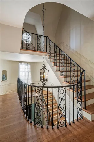 $3,400,000 | 54 Kenilworth Avenue, Kenilworth, IL 60043