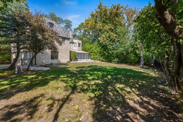 $3,400,000 | 54 Kenilworth Avenue, Kenilworth, IL 60043