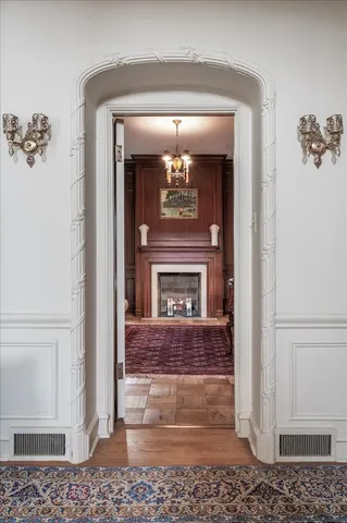 $3,400,000 | 54 Kenilworth Avenue, Kenilworth, IL 60043