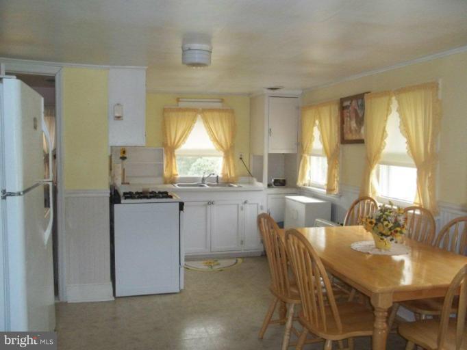 45130 Deagles Boatyard Road Tall Timbers, MD 20690 - Photo 3 of 15 Kitchen