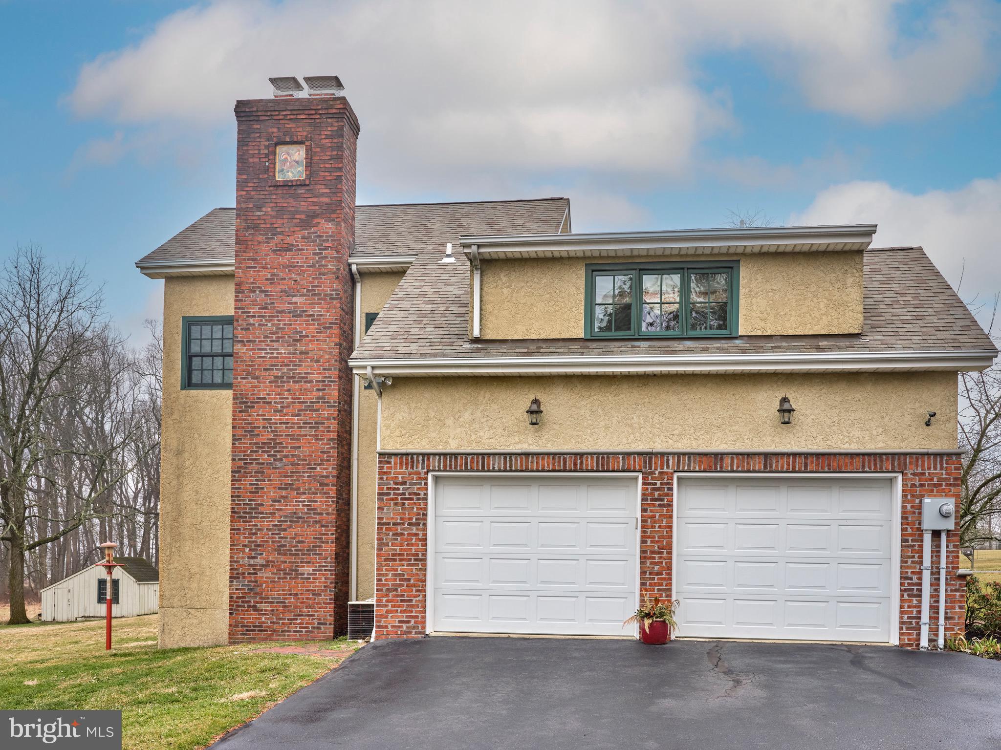 70 Sandy Ridge Road Stockton, NJ 08559 - Photo 2 of 27