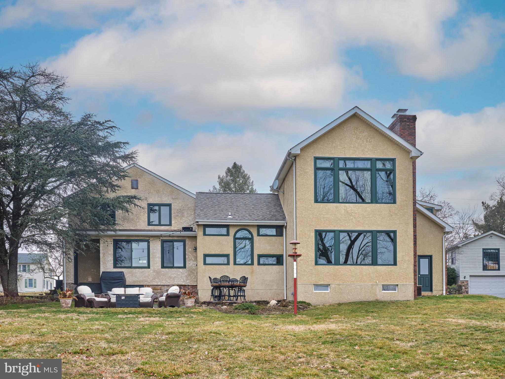 70 Sandy Ridge Road Stockton, NJ 08559 - Photo 3 of 27