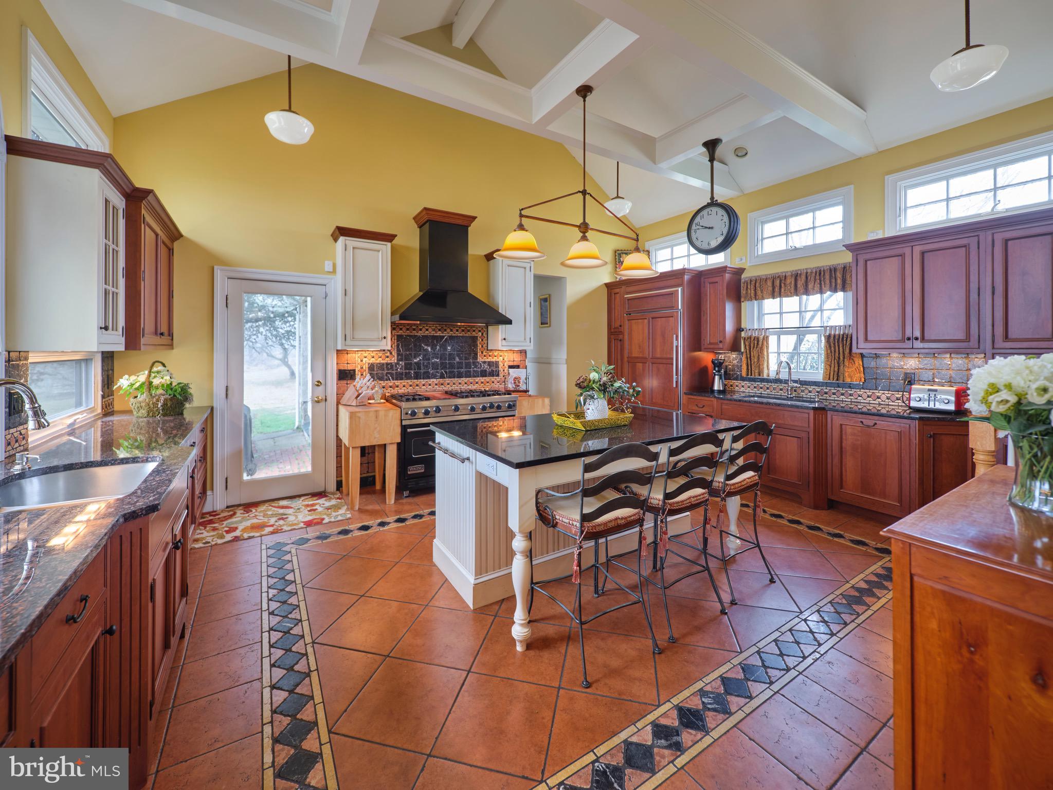 70 Sandy Ridge Road Stockton, NJ 08559 - Photo 6 of 27