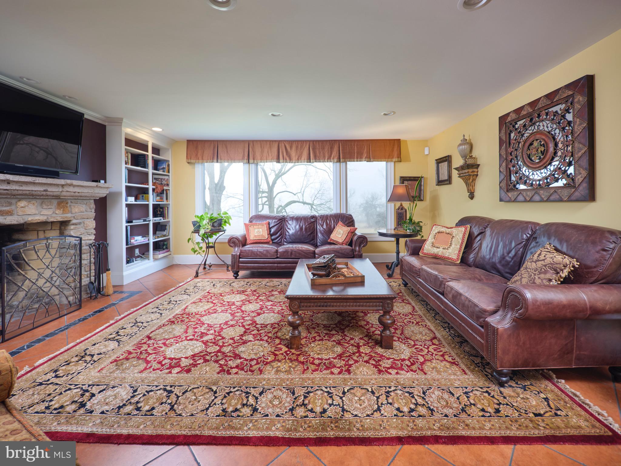 70 Sandy Ridge Road Stockton, NJ 08559 - Photo 8 of 27