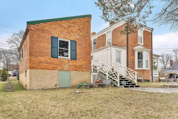 $545,000 | 322 East Main Street, Fincastle, VA 24090