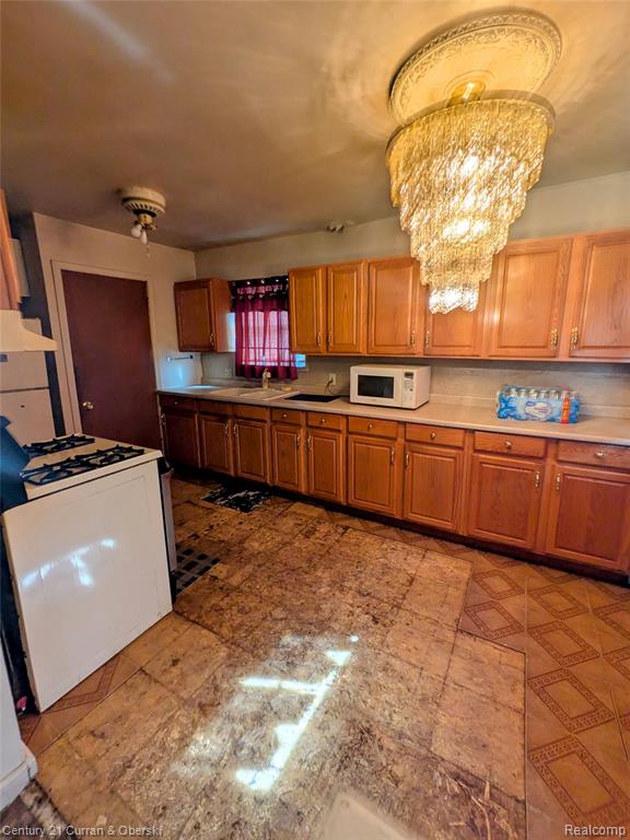 26872 Colgate Street Inkster, MI 48141 - Photo 2 of 9