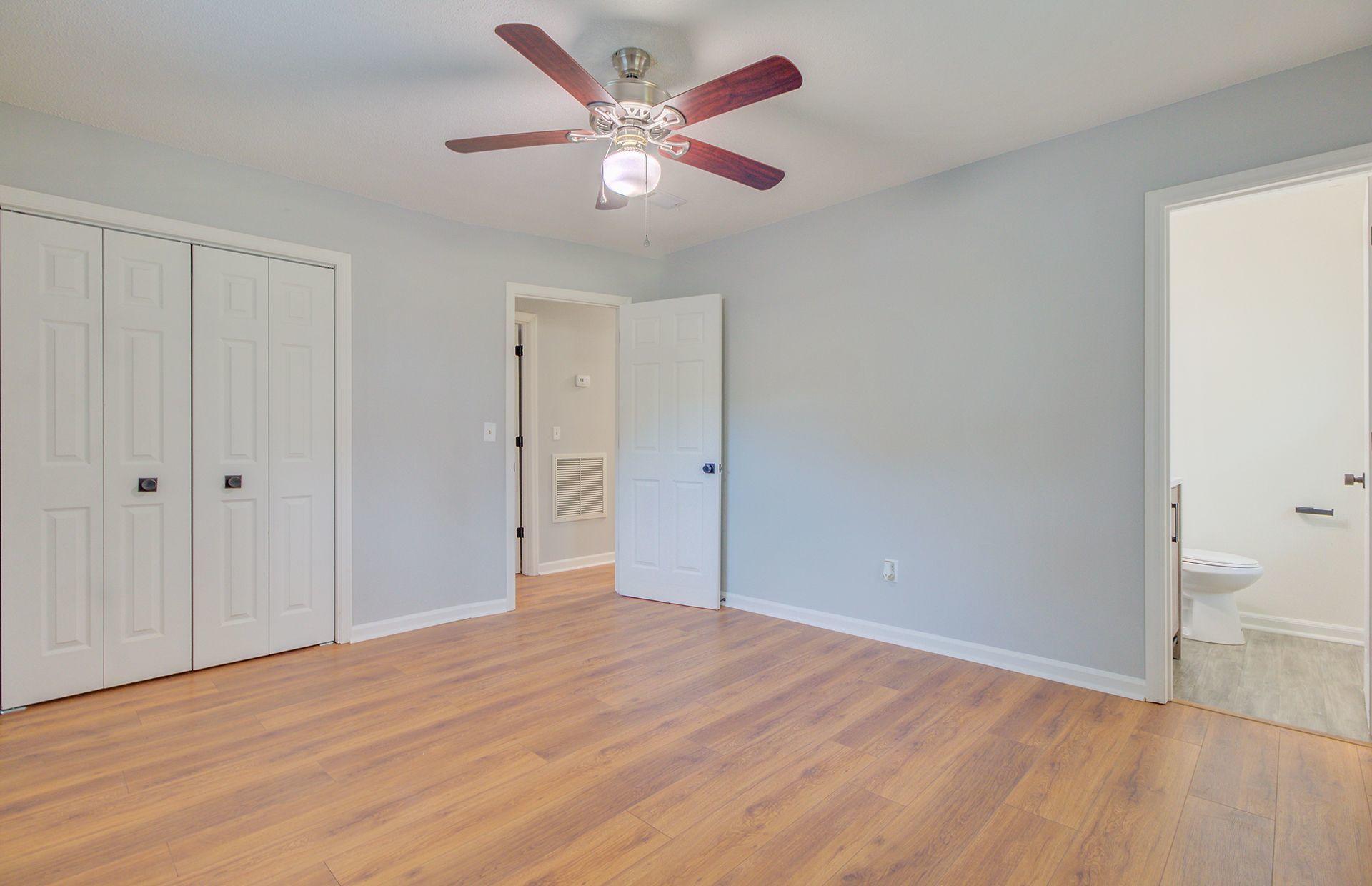 704 Beech Hill Road Summerville, SC 29485 - Photo 10 of 16 e93nqJ3E