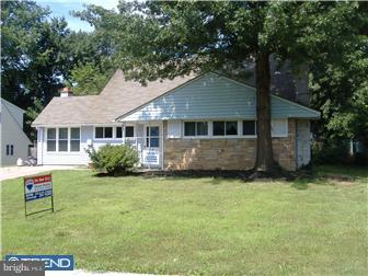 11 Hardy Road Levittown, PA 19056 - Photo 1 of 7 Exterior Front