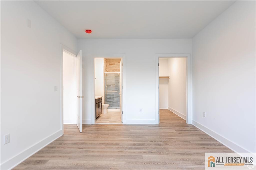 1025 Raritan Road Clark, NJ 07066 - Photo 17 of 19