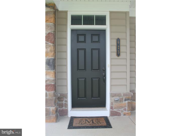 623 Sligo Road Avondale, PA 19311 - Photo 2 of 24 Porch