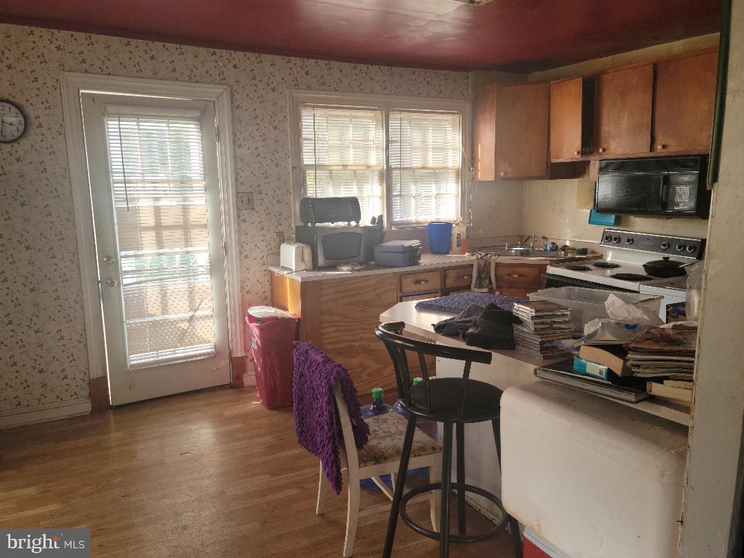 425 Sam Boyd Road Louisa, VA 23093 - Photo 2 of 3