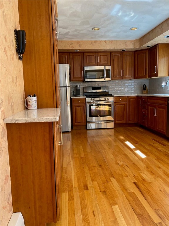 43 MacIntosh Drive Cranston, RI 02921 - Photo 14 of 49