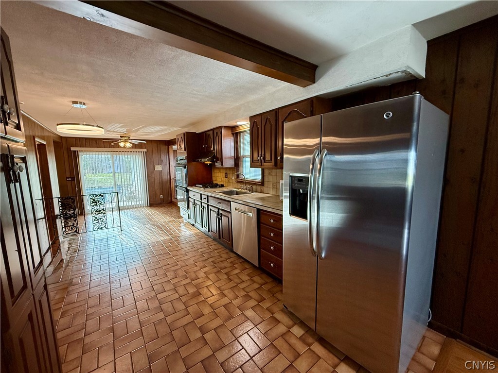 6214 Muskrat Bay Road Cicero, NY 13029 - Photo 12 of 50