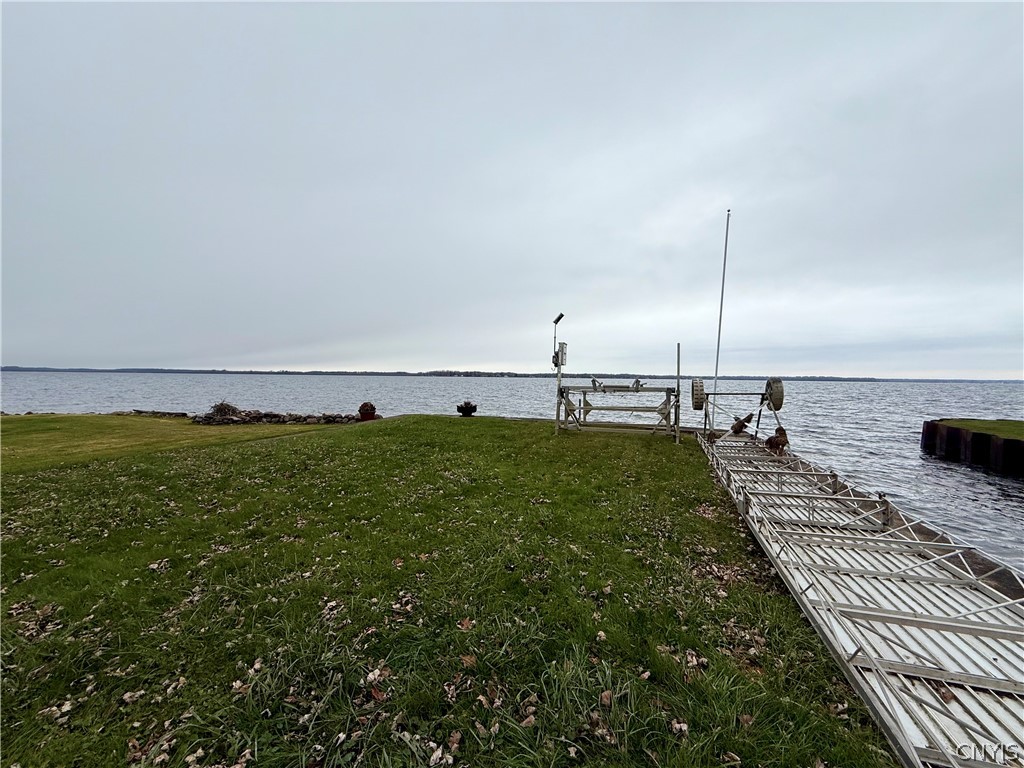 6214 Muskrat Bay Road Cicero, NY 13029 - Photo 4 of 50