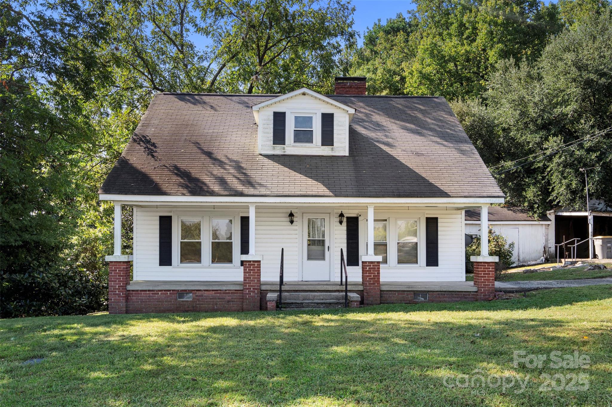 4601 Mooresville Road Kannapolis, NC 28081 - Photo 1 of 33