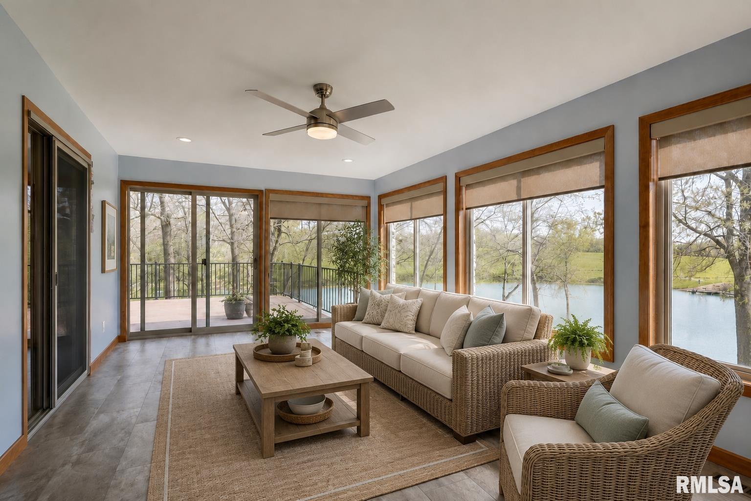 4729 Hidden Cove Road Quincy, IL 62305 - Photo 9 of 17