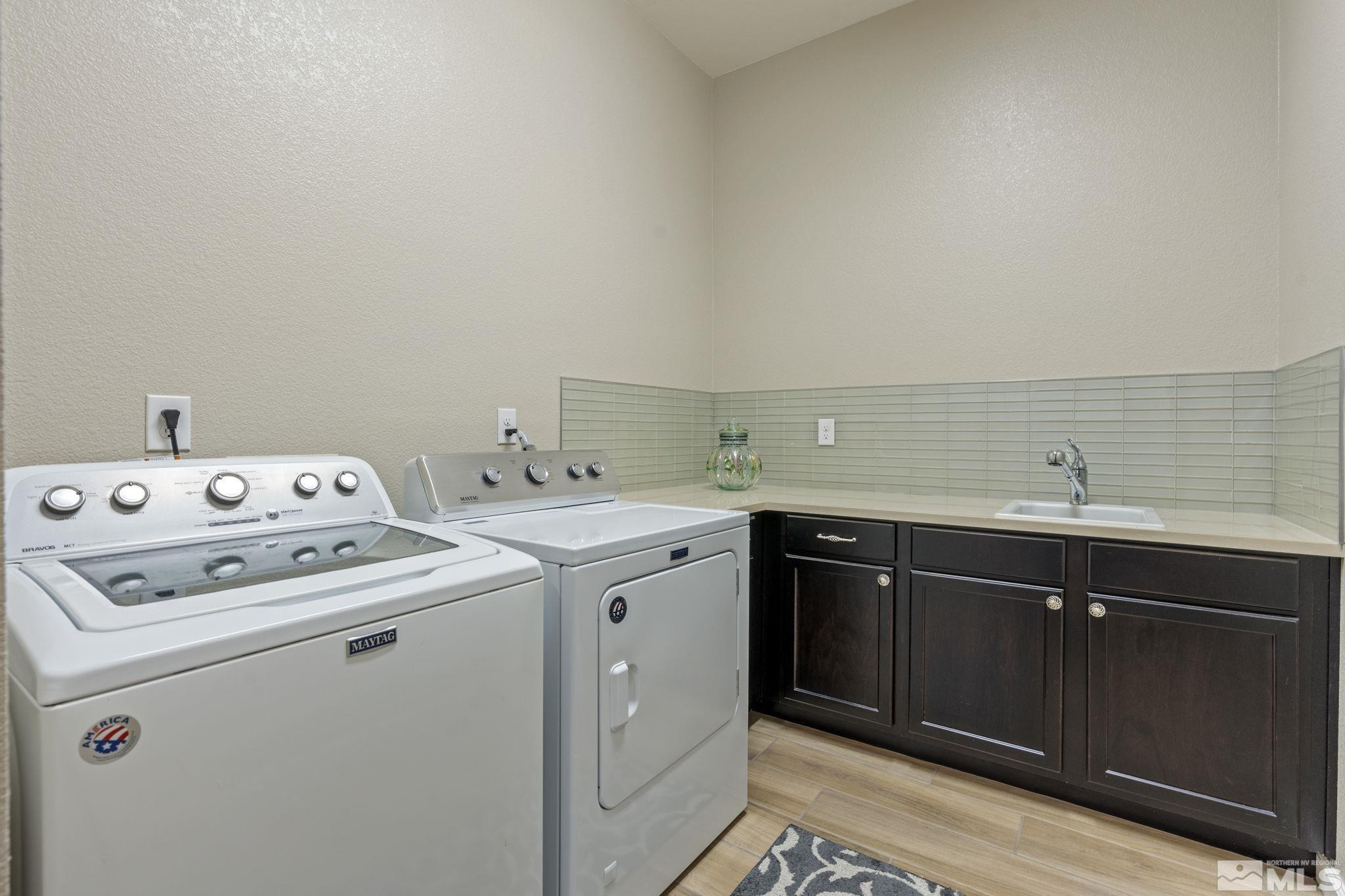 2420 Buttermere Court Reno, NV 89521 - Photo 31 of 40 a utility room with dryer and washer