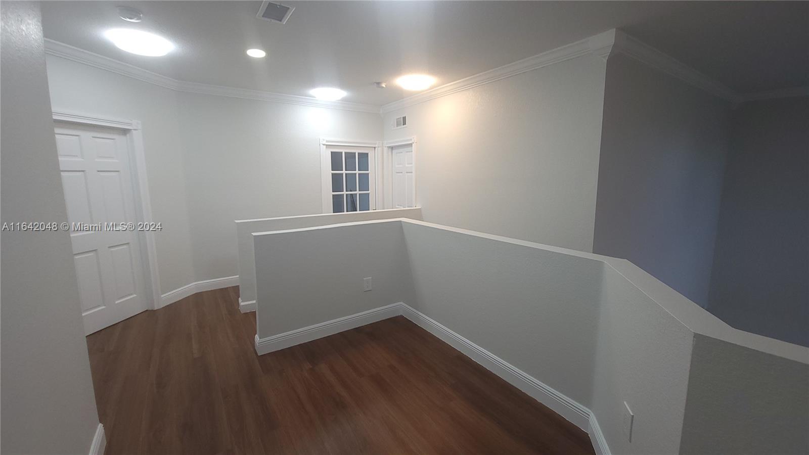 2332 Southwest 147 Path Miami, FL 33185 - Photo 16 of 39 Gallery Image 16
