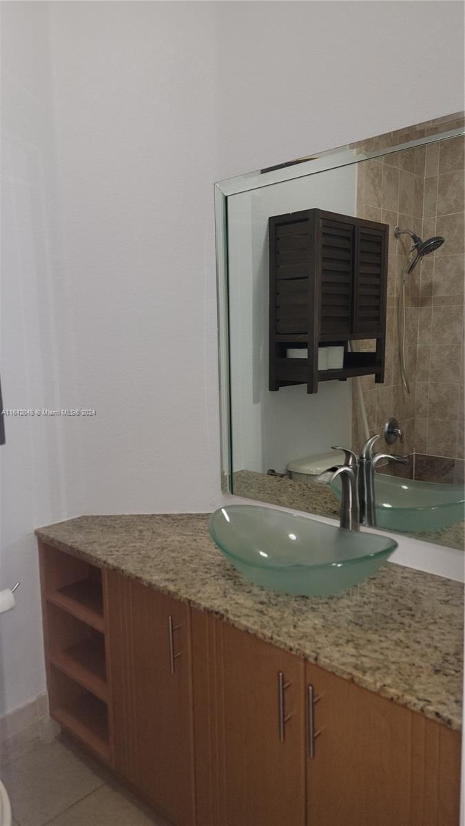2332 Southwest 147 Path Miami, FL 33185 - Photo 17 of 39 Gallery Image 17