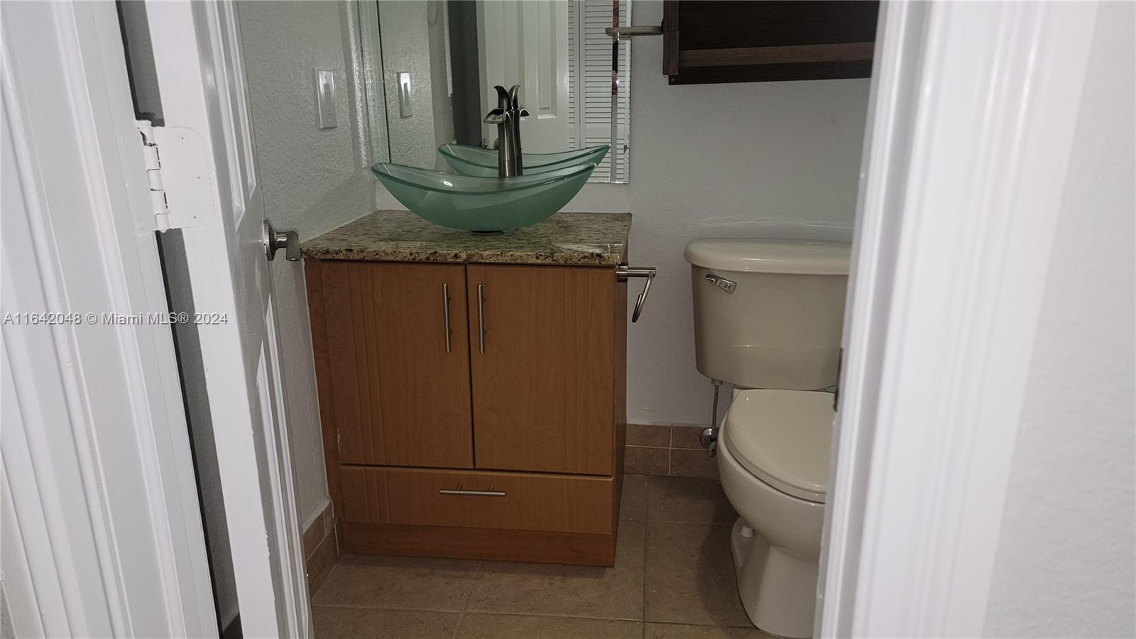 2332 Southwest 147 Path Miami, FL 33185 - Photo 18 of 39 Gallery Image 18