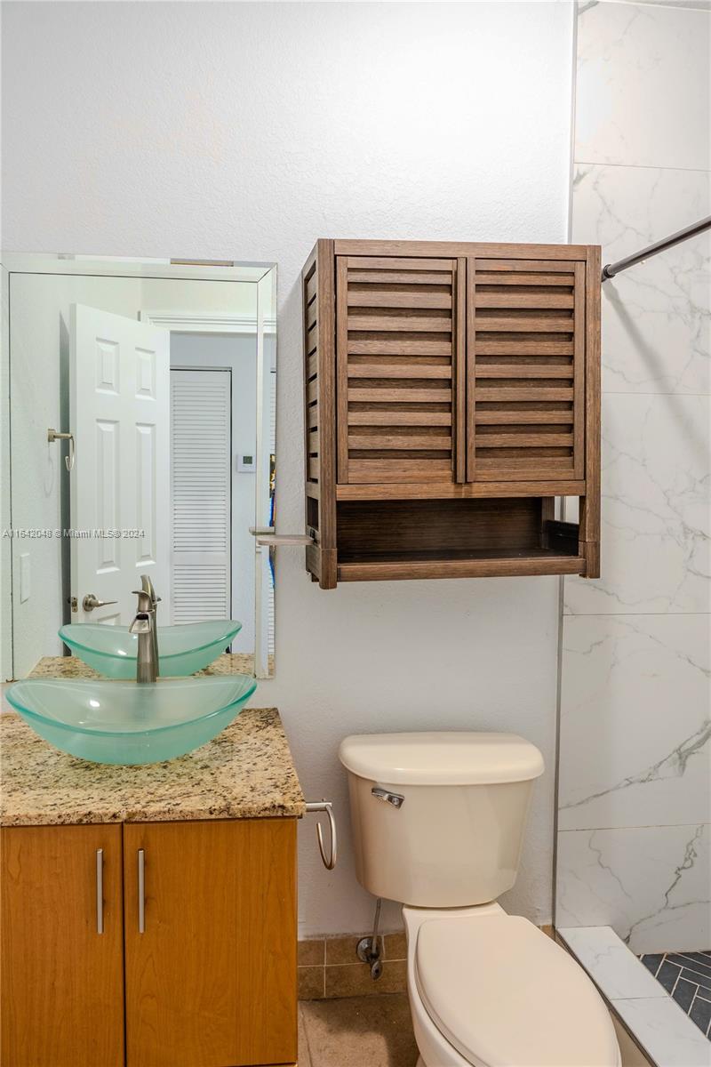 2332 Southwest 147 Path Miami, FL 33185 - Photo 21 of 39 Gallery Image 21