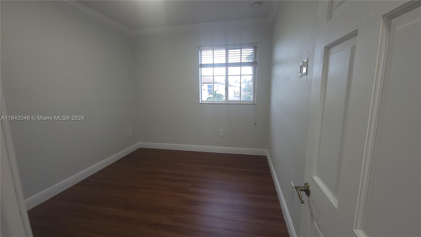 2332 Southwest 147 Path Miami, FL 33185 - Photo 22 of 39 Bedroom 3