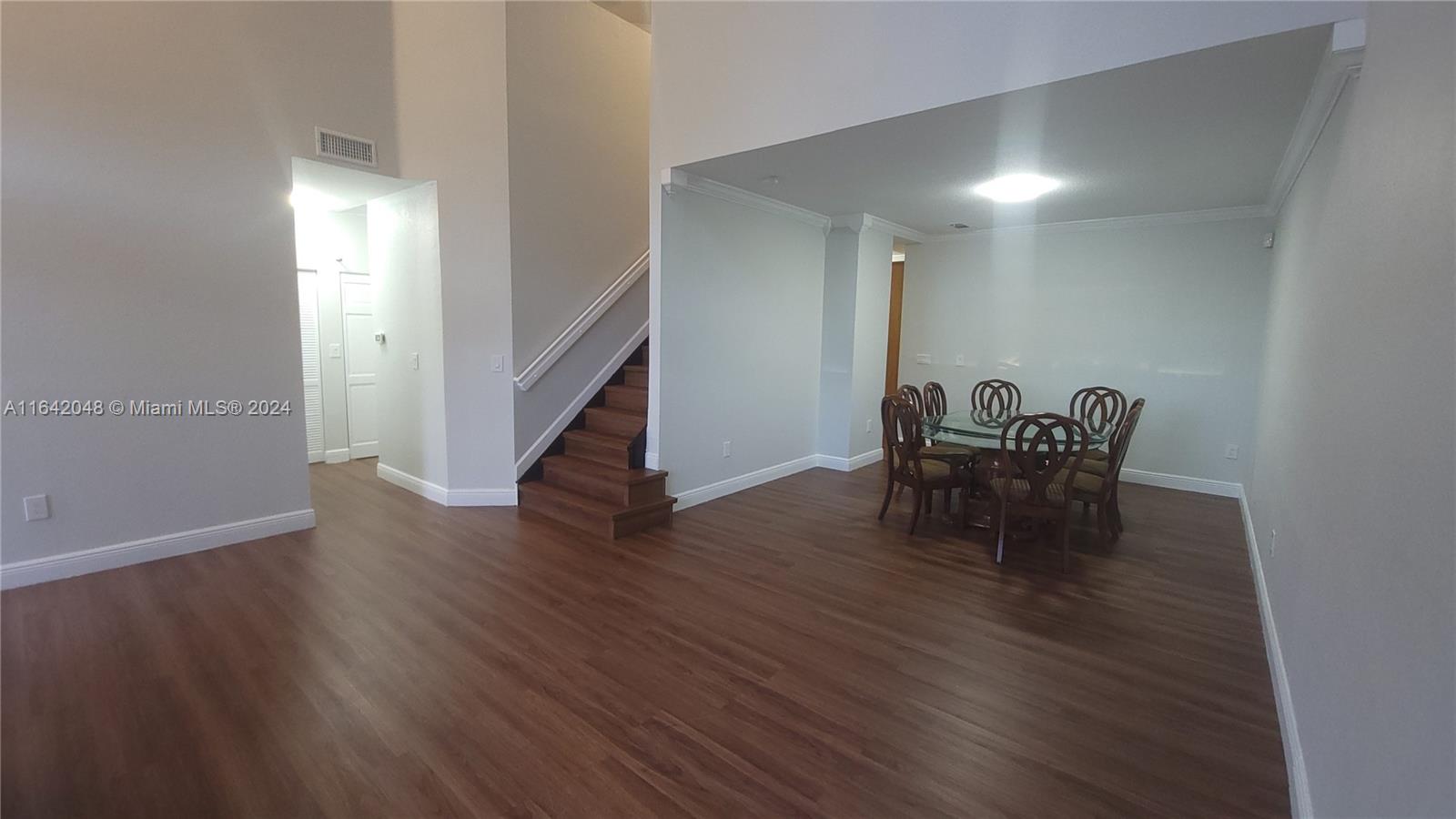 2332 Southwest 147 Path Miami, FL 33185 - Photo 8 of 39 Gallery Image 8