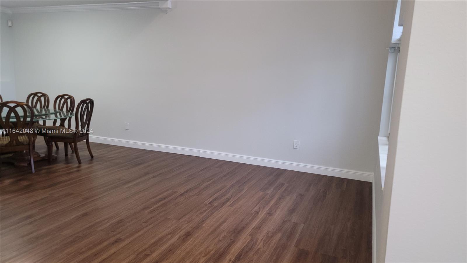 2332 Southwest 147 Path Miami, FL 33185 - Photo 10 of 39 Gallery Image 10