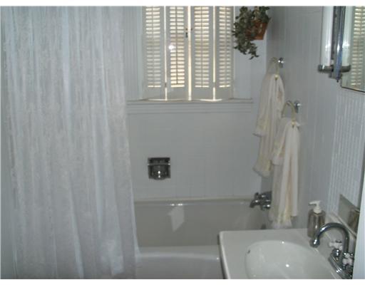 531 Georges Fairchance Road Uniontown, PA 15401 - Photo 6 of 15 Full Bath.