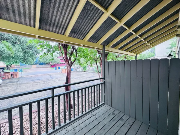 $1,195 | 1314 Southport Drive, Unit B, Austin, TX 78704