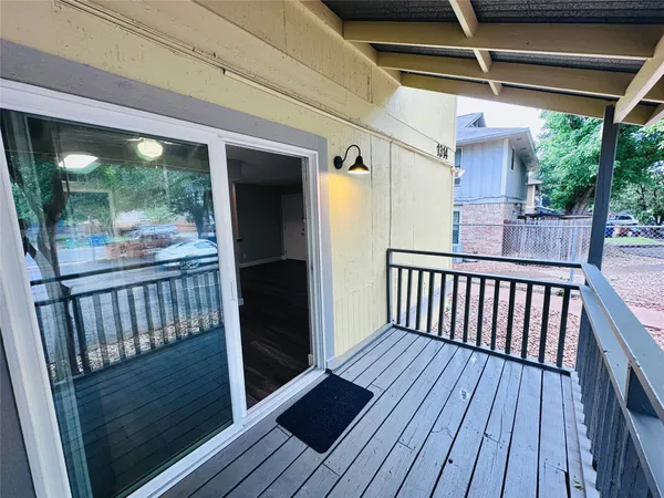 $1,195 | 1314 Southport Drive, Unit B, Austin, TX 78704