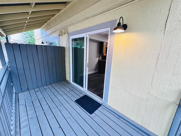 $1,195 | 1314 Southport Drive, Unit B, Austin, TX 78704
