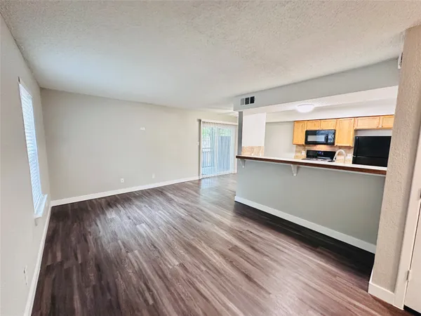 $1,195 | 1314 Southport Drive, Unit B, Austin, TX 78704