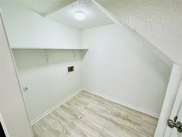 $1,195 | 1314 Southport Drive, Unit B, Austin, TX 78704